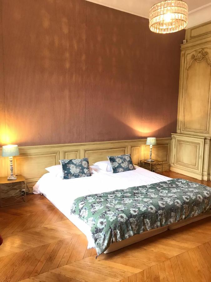 Le Domaine De Barbizon Hotel Saint-Martin-en-Bière Buitenkant foto