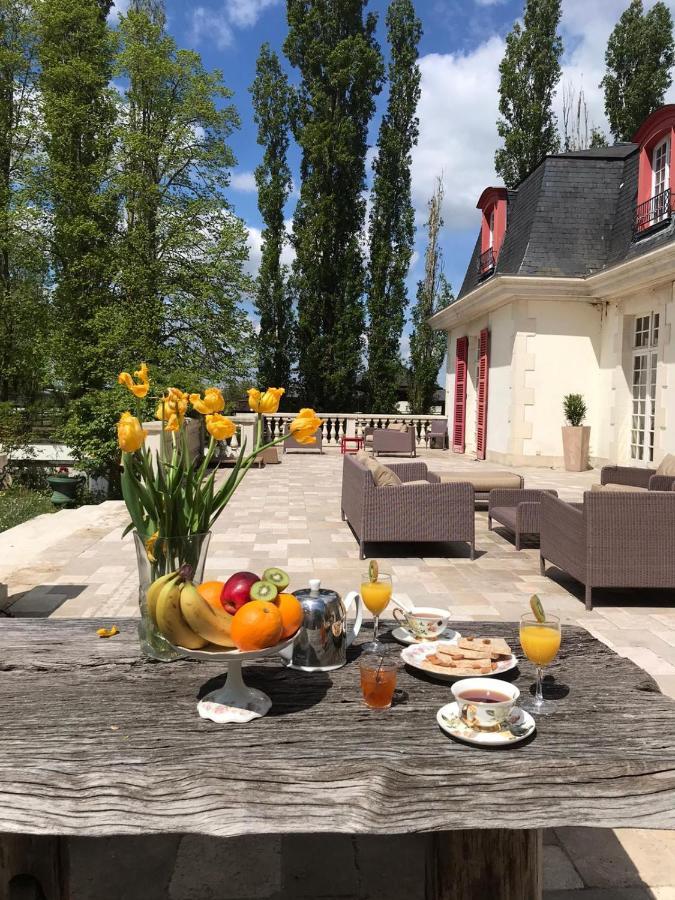 Le Domaine De Barbizon Hotel Saint-Martin-en-Bière Buitenkant foto